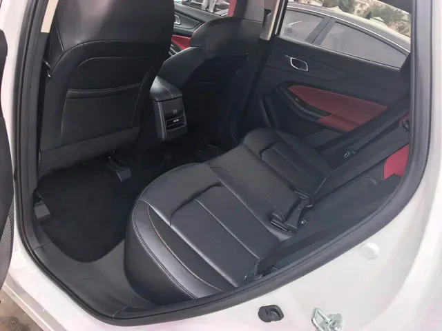 Changan CS55 Plus — Фото автомобиля 13