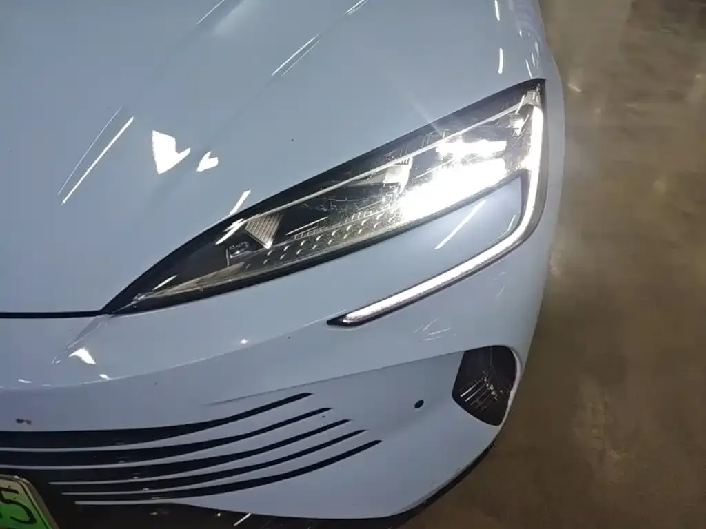 BYD Seal 2023 DM-i 1.5T 121km Flagship — Фото автомобиля 23