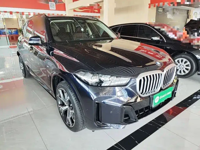 BMW X5 — Фото автомобиля 3