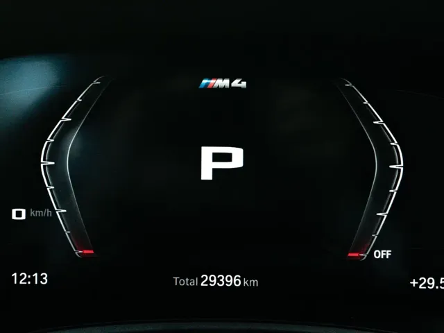 BMW M4 — Фото автомобиля 23