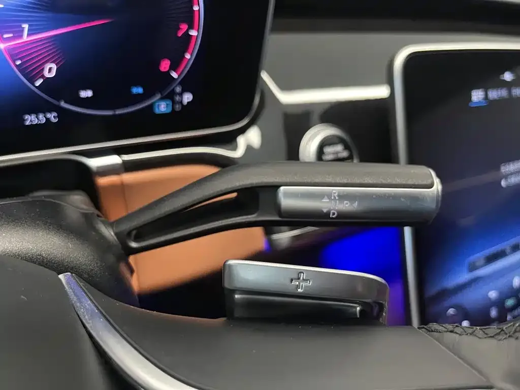 Mercedes-Benz Maybach S-Class 2023 S 480 4MATIC — Фото автомобиля 17