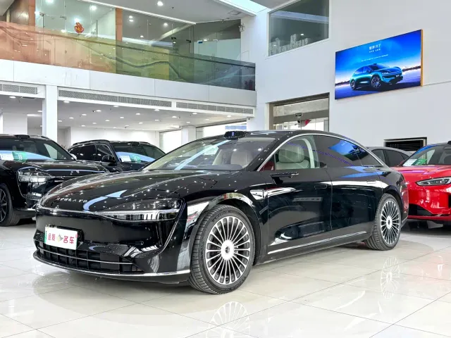 Фотография автомобиля — Stelato S9