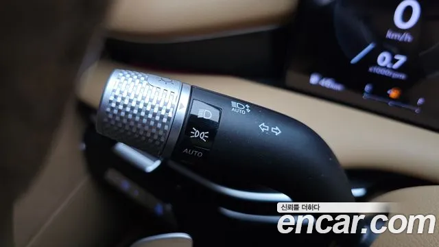 Genesis G80 Бензин 2.5 турбо 2WD — Фото автомобиля 25