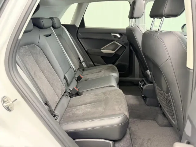 Audi Audi Q3 2022 35 TFSI Fashion Dynamic — Фото автомобиля 16