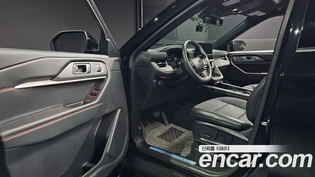 Ford Explorer — Фото автомобиля 17