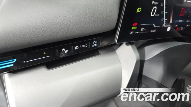 BMW 5 Series G60 — Фото автомобиля 20
