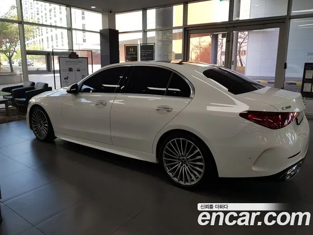 Mercedes-Benz C-Class — Фото автомобиля 8