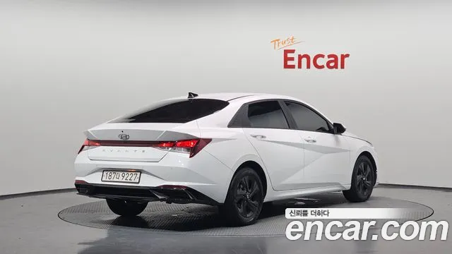 Hyundai AVANTE Avante (CN7) — Фото автомобиля 2