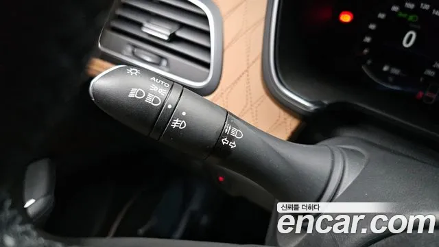 Renault-KoreaSamsung SM6 Новый SM6 1.8 TCe Première — Фото автомобиля 17