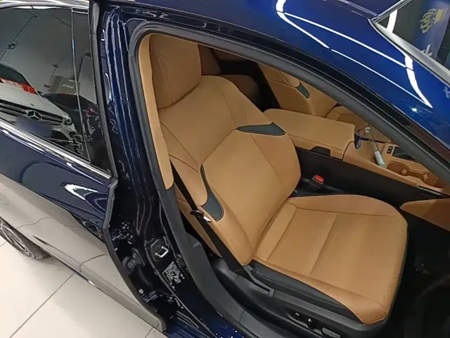 Lexus ES — Фото автомобиля 24