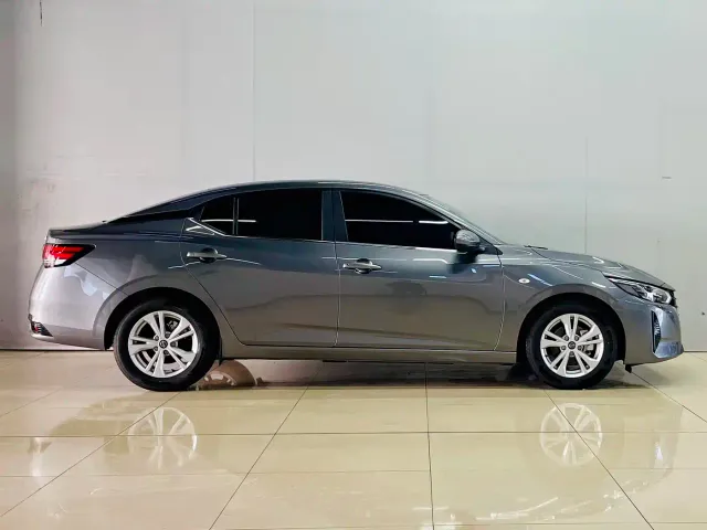Nissan Sylphy — Фото автомобиля 4