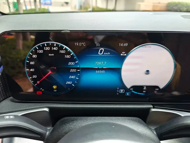 Mercedes-Benz GLB-Class — Фото автомобиля 20