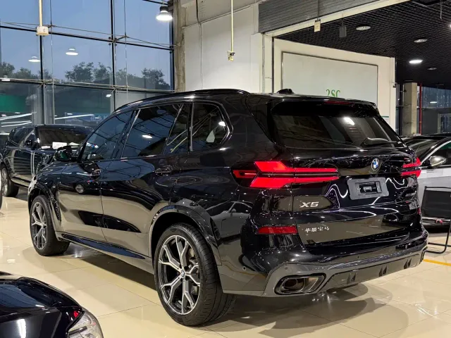 BMW X5 — Фото автомобиля 25