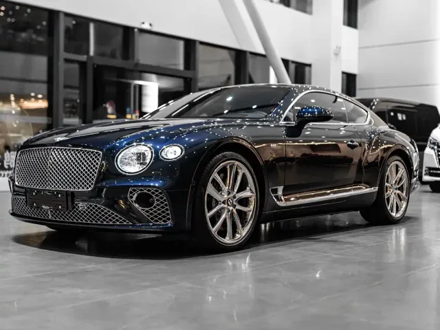 Фотография автомобиля — Bentley Continental