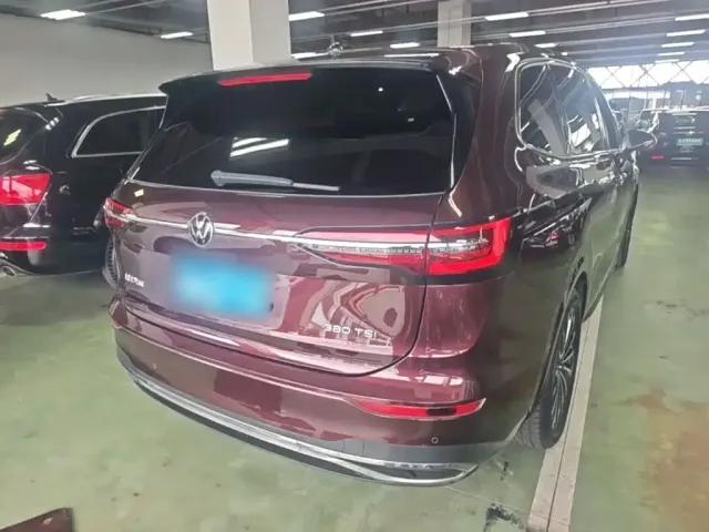 Volkswagen Viloran 2023 Facelift 380TSI Premium Edition — Фото автомобиля 6