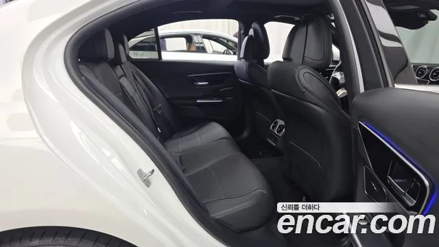 Mercedes-Benz C-Class — Фото автомобиля 11