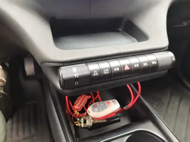 BYD Dolphin 2025 420km Freedom Edition — Фото автомобиля 16