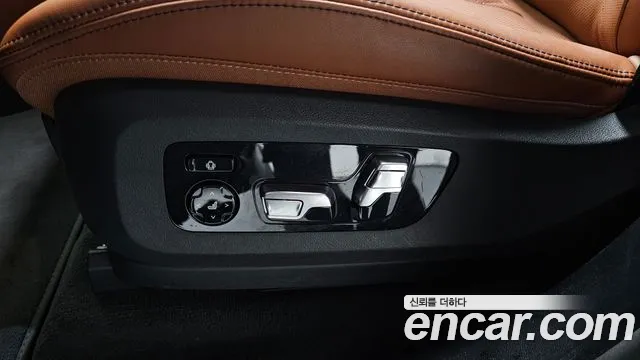 BMW X7 G07 — Фото автомобиля 24