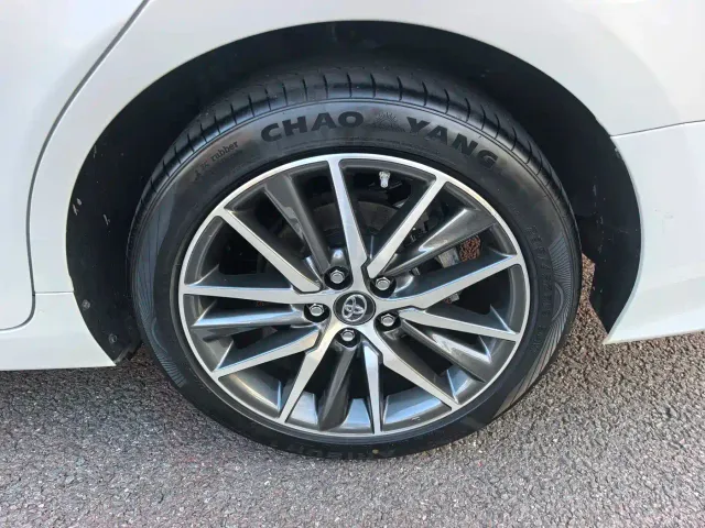 Toyota Camry — Фото автомобиля 21