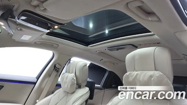 Mercedes-Benz S-Class — Фото автомобиля 18