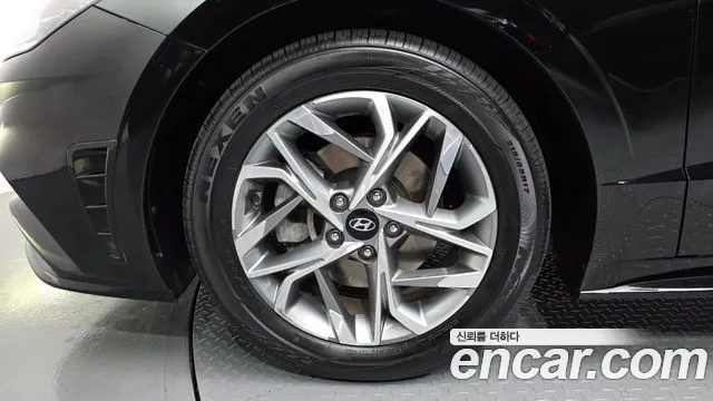 Hyundai Sonata — Фото автомобиля 5