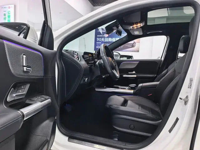 Mercedes-Benz GLA-Class — Фото автомобиля 6
