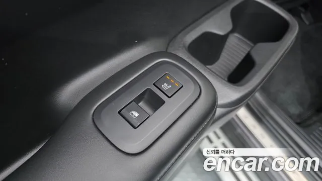 Hyundai Santafe — Фото автомобиля 20