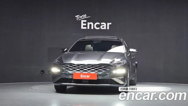 Kia K8 Signature — Фото автомобиля 3