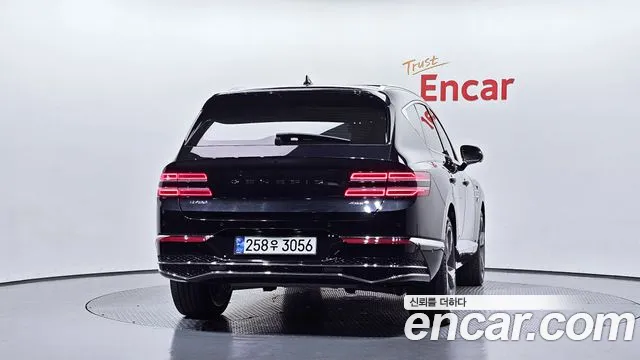 Genesis GV80 — Фото автомобиля 4