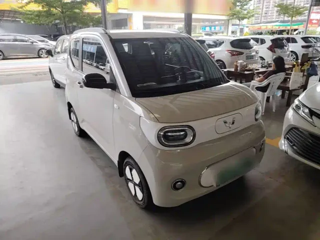 Wuling Hongguang Mini EV — Фото автомобиля 3
