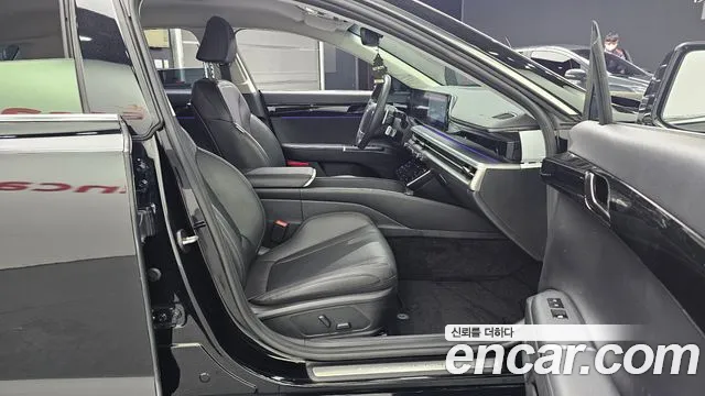 Hyundai Grandeur Grandeur (GN7) — Фото автомобиля 11