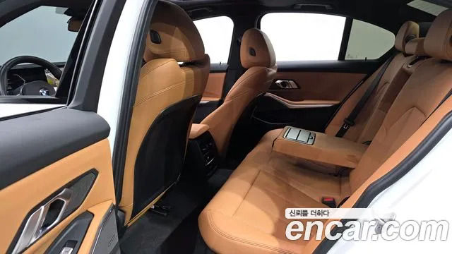 BMW 3 Series G20 — Фото автомобиля 17