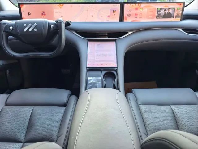 IM Motors LS6 — Фото автомобиля 13
