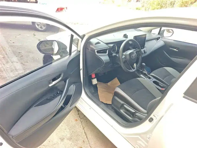 Toyota Corolla — Фото автомобиля 11
