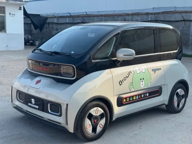 Фотография автомобиля — Baojun KiWi EV