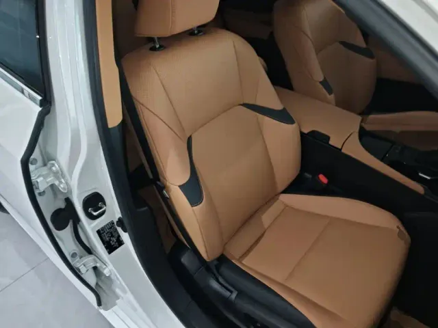 Lexus ES — Фото автомобиля 24
