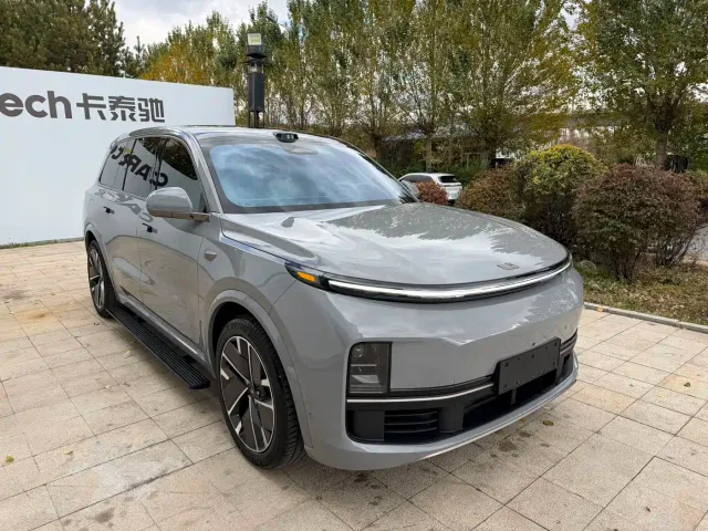 Li Auto L9 — Фото автомобиля 3