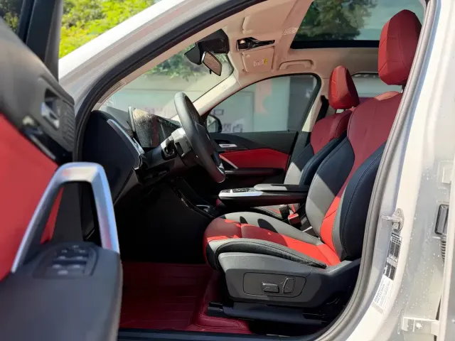 BMW X1 — Фото автомобиля 12