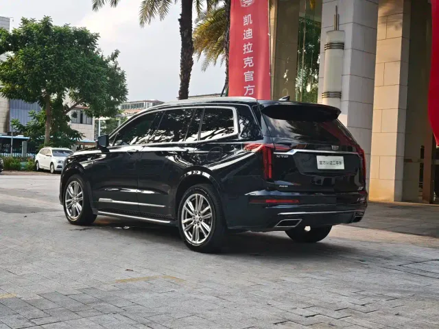 Cadillac XT6 — Фото автомобиля 5
