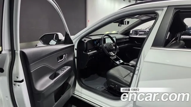 Hyundai Kona SX2 — Фото автомобиля 10