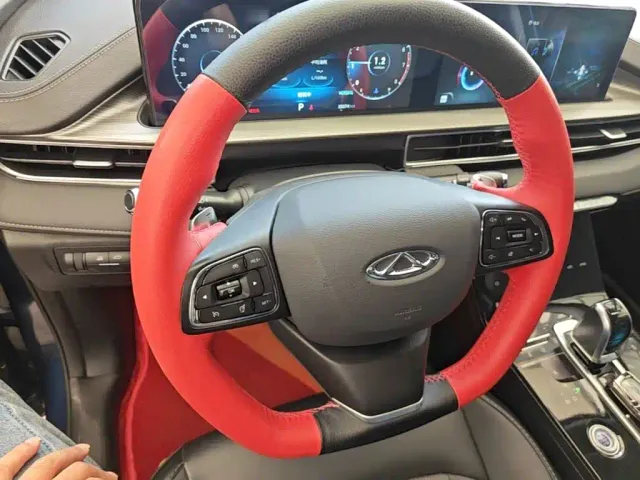 Chery Tiggo 8 PLUS — Фото автомобиля 10