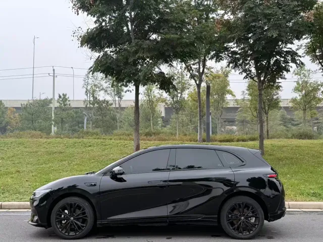 Leapmotor Lafa 5 — Фото автомобиля 3