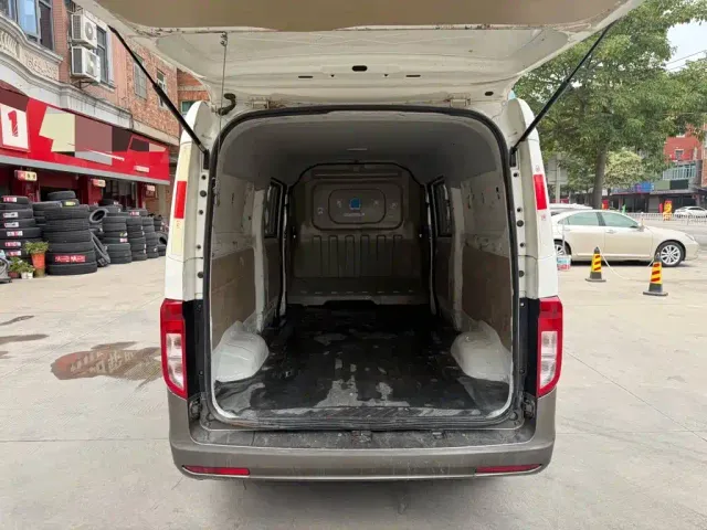Changan Kuayue Kuayue Star V5 EV — Фото автомобиля 8