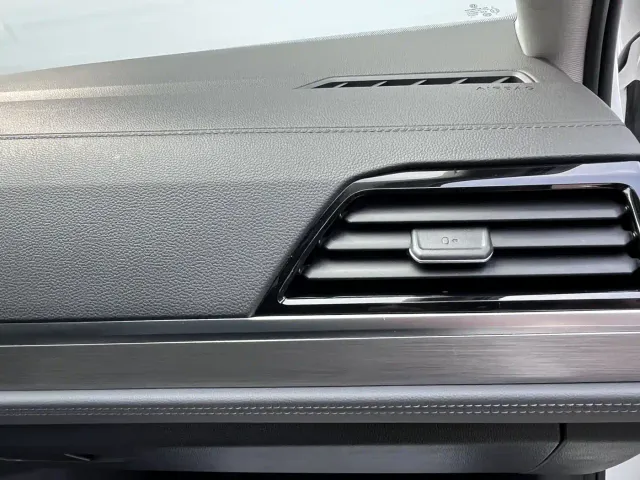 Volkswagen Sagitar — Фото автомобиля 25