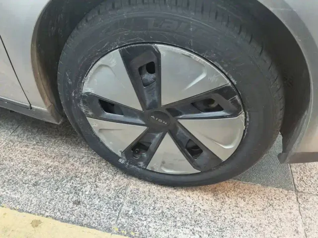 GAC Aion Y — Фото автомобиля 24