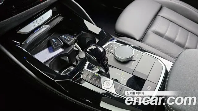 BMW X4 xDrive20i M Sport Pro Special Edition — Фото автомобиля 9