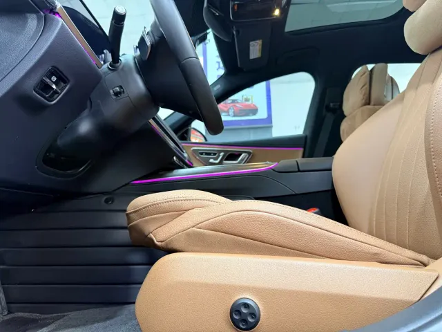 Mercedes-Benz E-Class — Фото автомобиля 5
