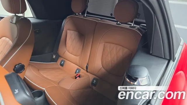 Mini Cooper Convertible — Фото автомобиля 11