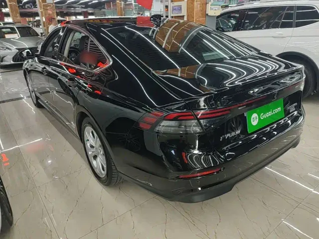 Honda Accord — Фото автомобиля 4