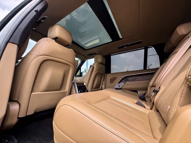 Land Rover Range Rover — Фото автомобиля 10